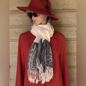 100% Cashmere Pashmina White Grey Paisley Scarf/Wrap